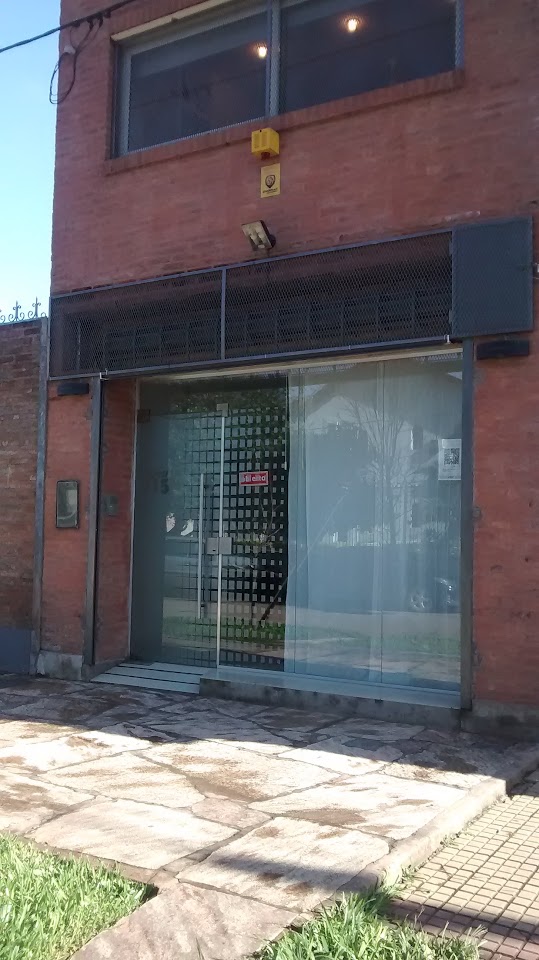 Oficina de Cramazzi Propiedades sobre calle Liniers, Resistencia